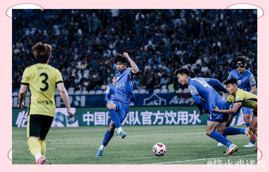 斯卢茨基2.0版本的申花 定位球破门帮助持续赢球