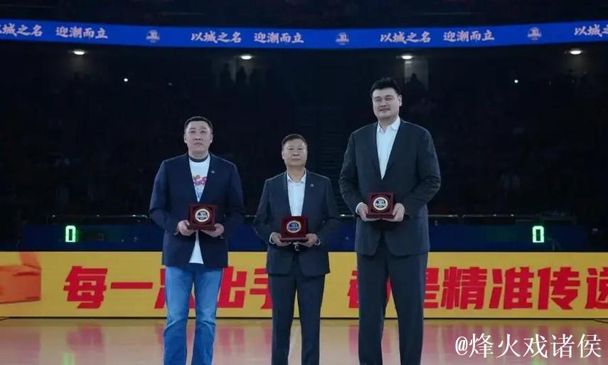 七连胜！上海大鲨鱼用胜利庆祝俱乐部成立三十周年