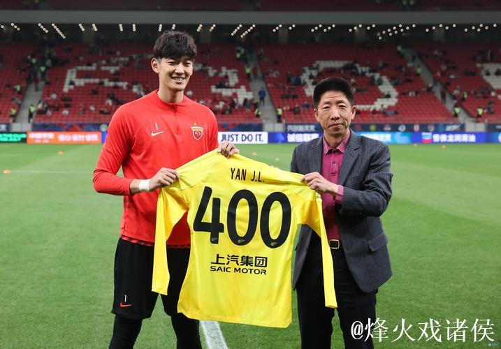 海港国门颜骏凌变身上海文旅推荐官,强烈安利浦东足球场、东郊宾馆和外滩 海港国门颜骏凌变身上海文旅推荐官,强烈安利浦东足球场、东郊宾馆和外滩